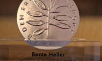 Plakette von Bente Heller